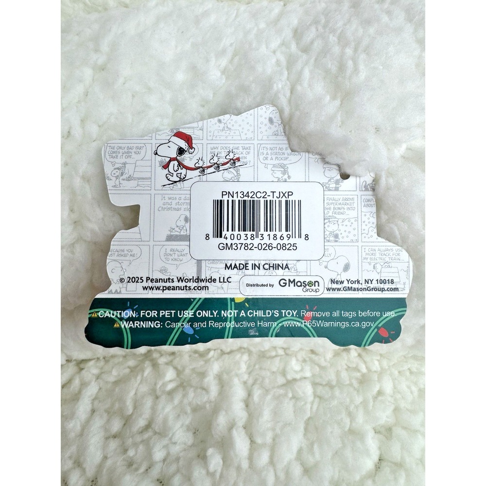 Peanuts Snoopy Christmas Cozy Pet Bed 22"x19" | Small Dog & Cat Holiday Gift - Picture 7 of 14